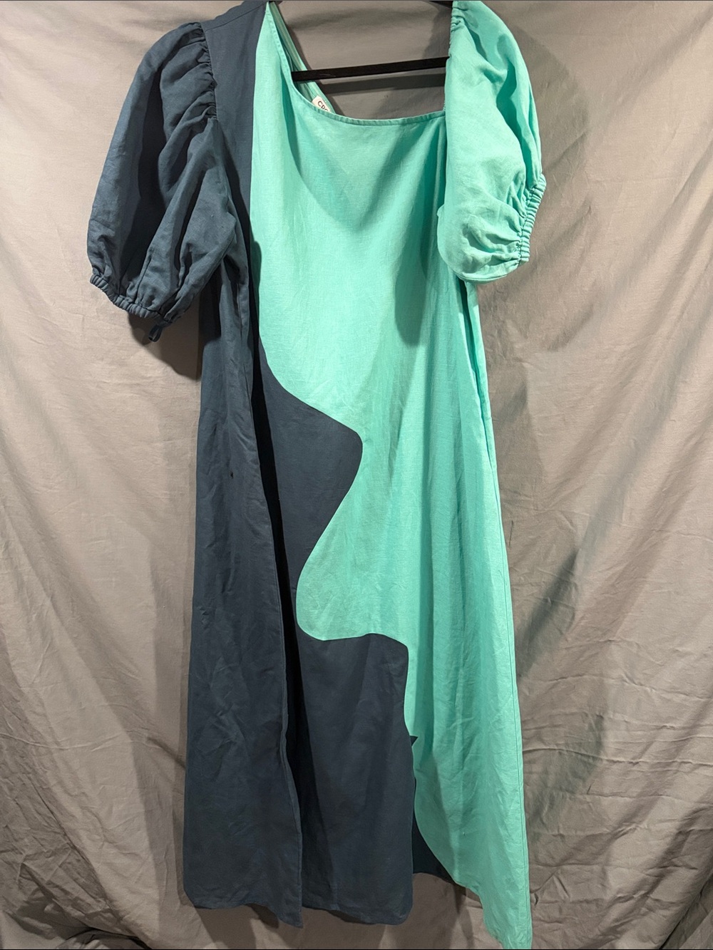 Colorblock Puff-Sleeve Maxi Dress in Seafoam and Teal